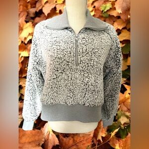 PINK Victoria's Secret Gray Zip-Up Sherpa Sweater Size -S